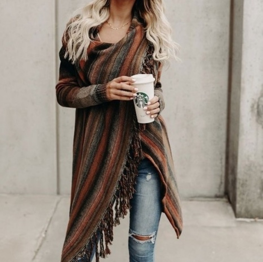 Sweater poncho/ cardigan